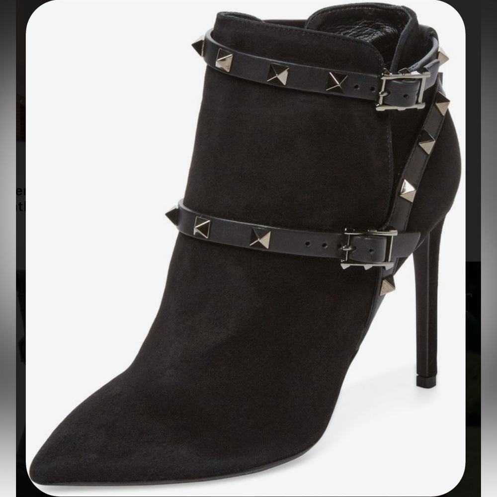 Valentino Garavani Suede Booties Size 6